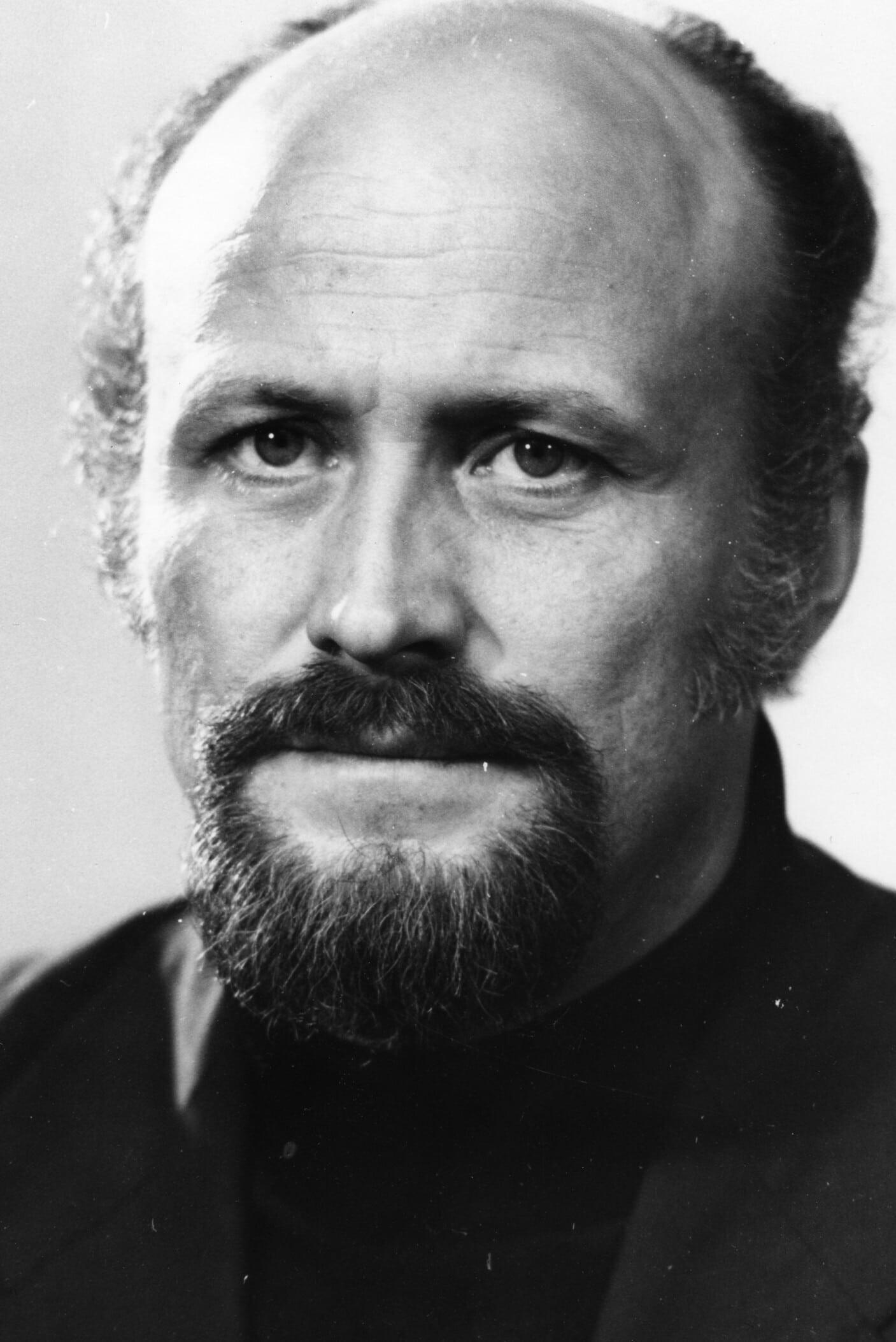 Эрик Лацис