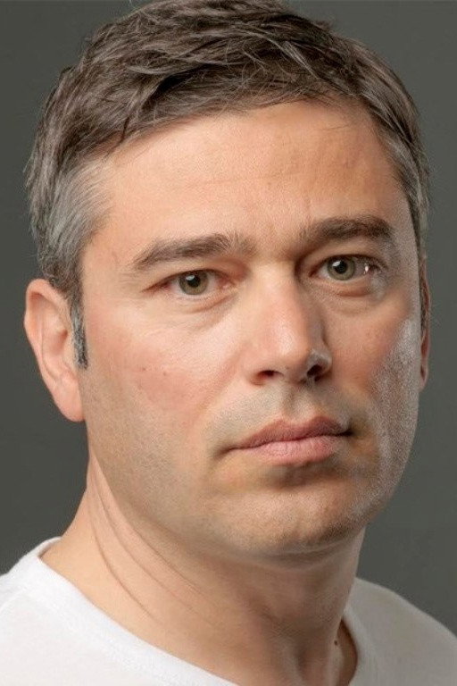 Озгюр Озгюльгун