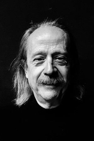 Ориол Генис