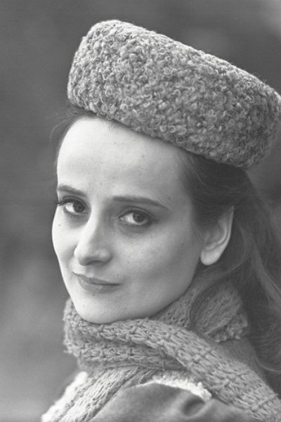 Анна Надь