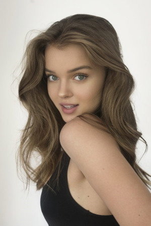 Анна Зак