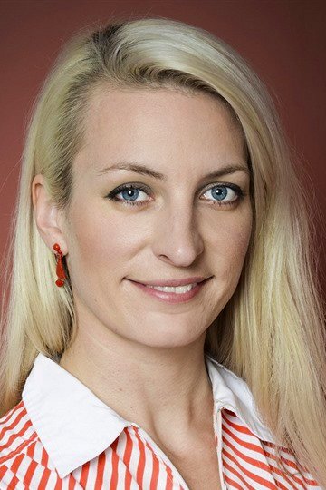 Анна Поливкова
