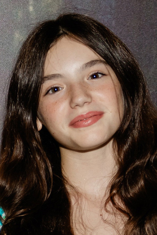 Эвелина Гурна
