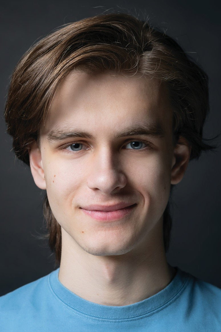 Егор Леонтьев