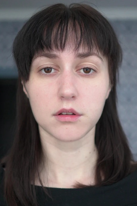 Элина Мазинг