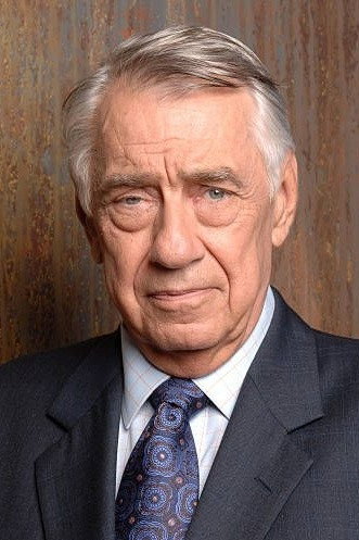 Филип Бейкер Холл