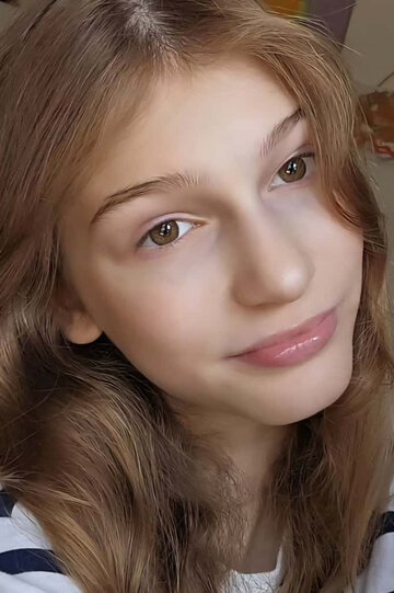 Александра Полозова