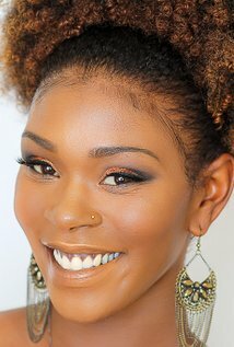 Vinzente Tayla Lowe