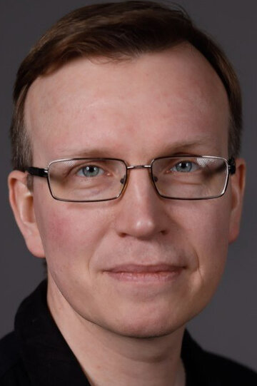 Евгений Лазеров