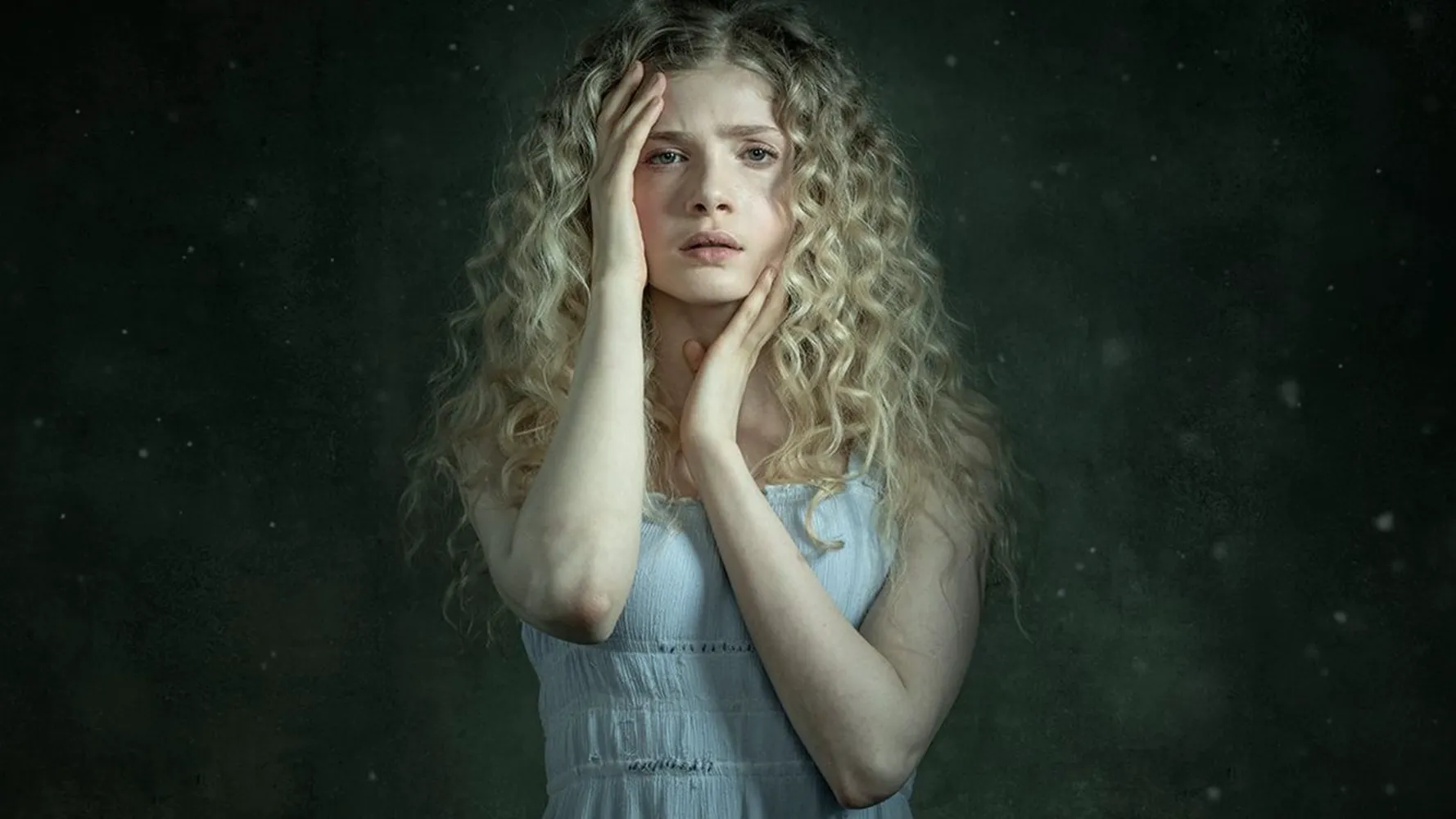 Священная ложь