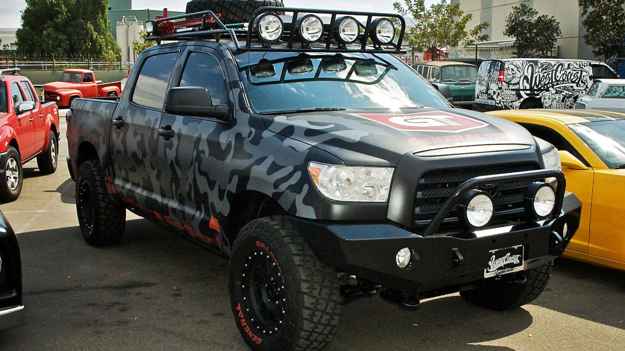 Взгляд изнутри: West Coast Customs